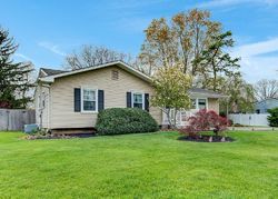 Pre-foreclosure in  SAVANNAH RD Toms River, NJ 08757