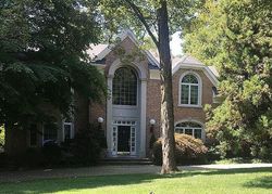 Pre-foreclosure Listing in HAVEN RD FRANKLIN LAKES, NJ 07417