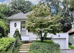 Pre-foreclosure Listing in LARGE AVE HILLSDALE, NJ 07642