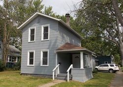 Pre-foreclosure in  SPALDING ST Lockport, NY 14094
