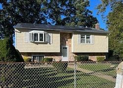 Pre-foreclosure in  BENBURB ST Amityville, NY 11701