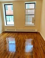 Pre-foreclosure in  W 55TH ST FW New York, NY 10019