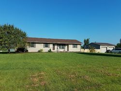 Pre-foreclosure Listing in WHITE GRAVEL DEWEY RD MINFORD, OH 45653