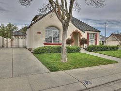Pre-foreclosure in  MANDARIN CT Modesto, CA 95350