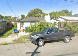 Pre-foreclosure in  DROWN AVE Ojai, CA 93023