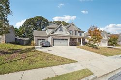 Pre-foreclosure in  DAY BREAK WAY Dacula, GA 30019