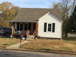 Pre-foreclosure Listing in W WALNUT ST BROWNSTOWN, IN 47220
