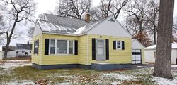 Pre-foreclosure in  CARLTON ST Muskegon, MI 49442