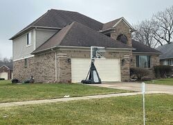  Brantingham Rd, Macomb MI