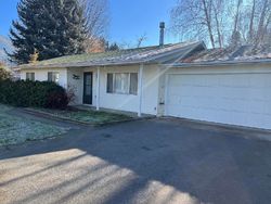Pre-foreclosure in  HAVILAND DR Grants Pass, OR 97527