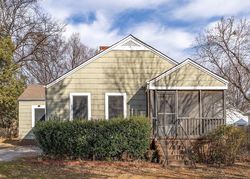 Pre-foreclosure in  9TH AVE SW Huntsville, AL 35805