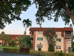 Pre-foreclosure in  NW 47TH TER  Fort Lauderdale, FL 33313