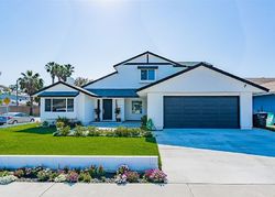 Pre-foreclosure in  BANFF LN Huntington Beach, CA 92646