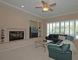 Pre-foreclosure in  CHINOOK CIR Palm Desert, CA 92211