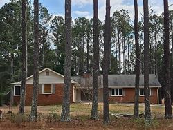 Pre-foreclosure in  JAMAICA DR Jonesboro, GA 30236