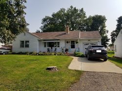 Pre-foreclosure Listing in WALKER AVE MILLEDGEVILLE, IL 61051