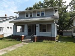 Pre-foreclosure in  STEVENS AVE Elkhart, IN 46516