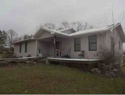 Pre-foreclosure in  HIGHLAND ST Cabool, MO 65689