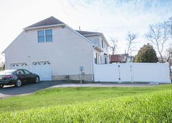 Pre-foreclosure in  WHALEPOND RD Eatontown, NJ 07724