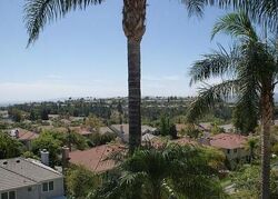 Pre-foreclosure in  CARMENITA LN Canoga Park, CA 91304