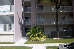 Pre-foreclosure in  WELDON CIR APT G102 Fort Lauderdale, FL 33321