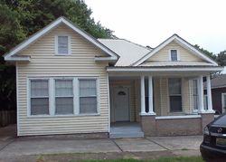 Pre-foreclosure in  17TH AVE Tuscaloosa, AL 35401