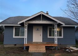 Pre-foreclosure in  S LAWRENCE ST Tacoma, WA 98409