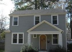 Pre-foreclosure in  DAHLGREN AVE Portsmouth, VA 23702