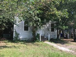 Pre-foreclosure in  W SURREY DR North Charleston, SC 29405