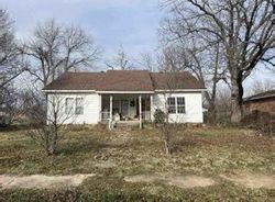Pre-foreclosure in  TOWNSEND AVE Mcalester, OK 74501
