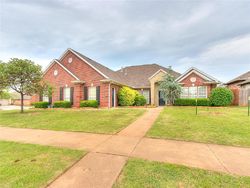 Pre-foreclosure in  NW 165TH CT Edmond, OK 73012