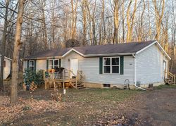 Pre-foreclosure in  HELMER RD S Battle Creek, MI 49015