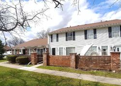 Pre-foreclosure in  HEATHERHEATH DR Clinton Township, MI 48038