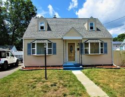 Pre-foreclosure in  ROSEWELL ST Springfield, MA 01109