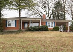 Pre-foreclosure in  GRAND AVE Louisville, KY 40299
