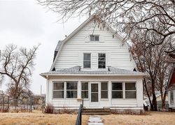 Pre-foreclosure in  10TH ST Des Moines, IA 50314