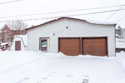 Pre-foreclosure in  2ND AVE SW Dyersville, IA 52040