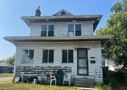 Pre-foreclosure in  N 10TH ST Keokuk, IA 52632