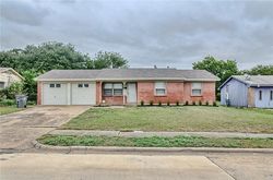 Pre-foreclosure in  KIRNWOOD DR Dallas, TX 75232