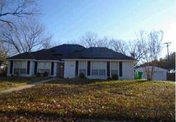 Pre-foreclosure in  GINGER DR Pottsboro, TX 75076