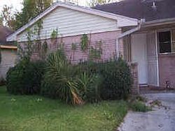 Pre-foreclosure in  ELM SPRINGS DR Houston, TX 77048