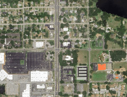 Pre-foreclosure in  COVE LN Eustis, FL 32726