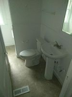 Pre-foreclosure in  W LEAFLAND AVE Decatur, IL 62522