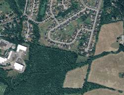 Pre-foreclosure in  MEADOWSIDE DR Douglassville, PA 19518