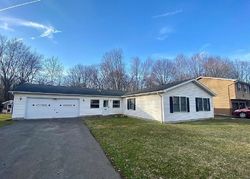 Pre-foreclosure in  CYNTHIA CT Niles, OH 44446