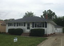 Pre-foreclosure in  LISA DR Maple Heights, OH 44137