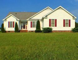 Pre-foreclosure in  PARKER FORK RD Kinston, NC 28504