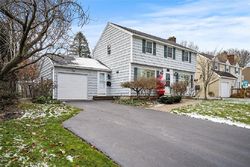 Pre-foreclosure in  GLENMONT DR Rochester, NY 14617