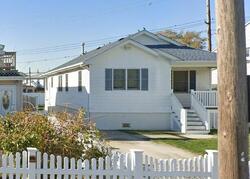 Pre-foreclosure in  LORRAINE RD Island Park, NY 11558