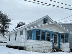 Pre-foreclosure in  POUTRE AVE Schenectady, NY 12306